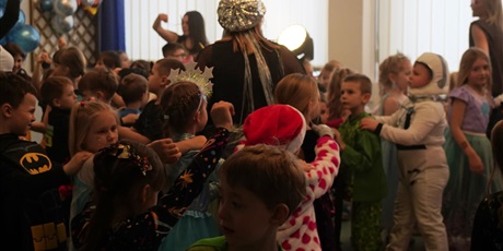 Bal Karnawałowy "Kosmiczna Odyseja"