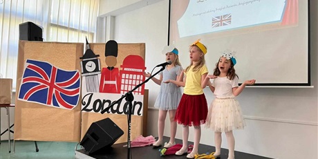 „LET’S sing"